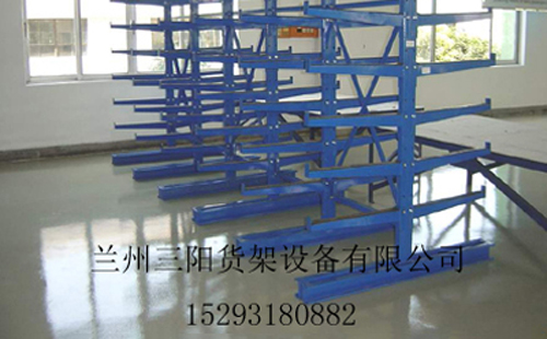 嘉峪关悬臂式货架在长物料存储中的应用与设计要点